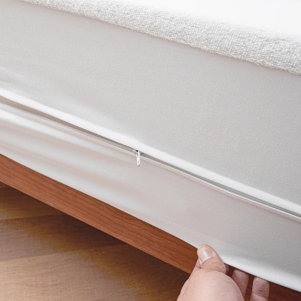 Waterproof Mattress Cover with Zipper, Ultra Soft Terry Surface, Thick Mattress Protector for Single or Double Bed