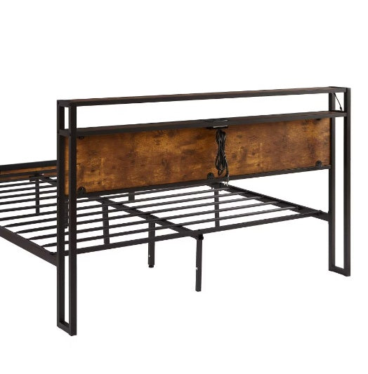 King Size Metal Platform Bed Frame With Wooden Headboard And Footboard With USB LINER