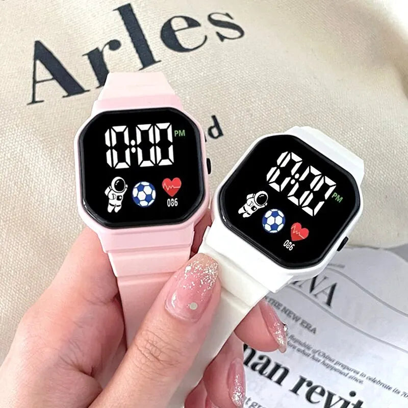 Sports Watch For Women And Men Electronic LED Digital Watch Fashion Casual Simple Silicone Female Watch Electronic Clock