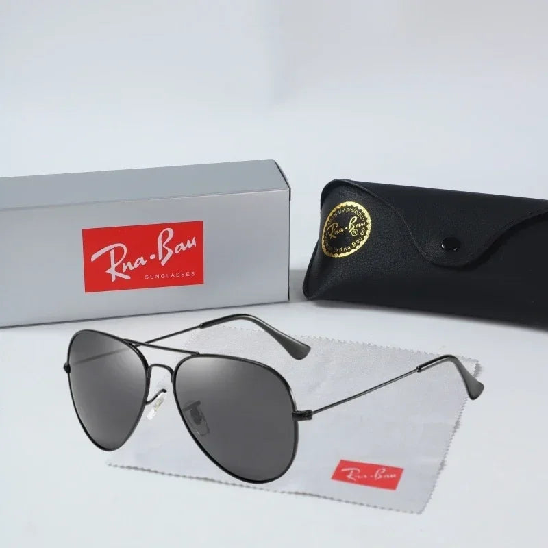 New 2025 Top brand classic polarized sunglasses men's pilot sunscreen sunglasses color film women's Tom Hardy style toad mirror