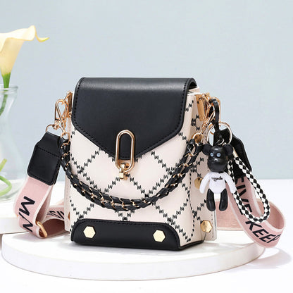 Women's Chain Bucket Bag